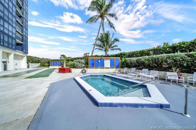 10410 S Ocean Drive 405 Property Photo 26