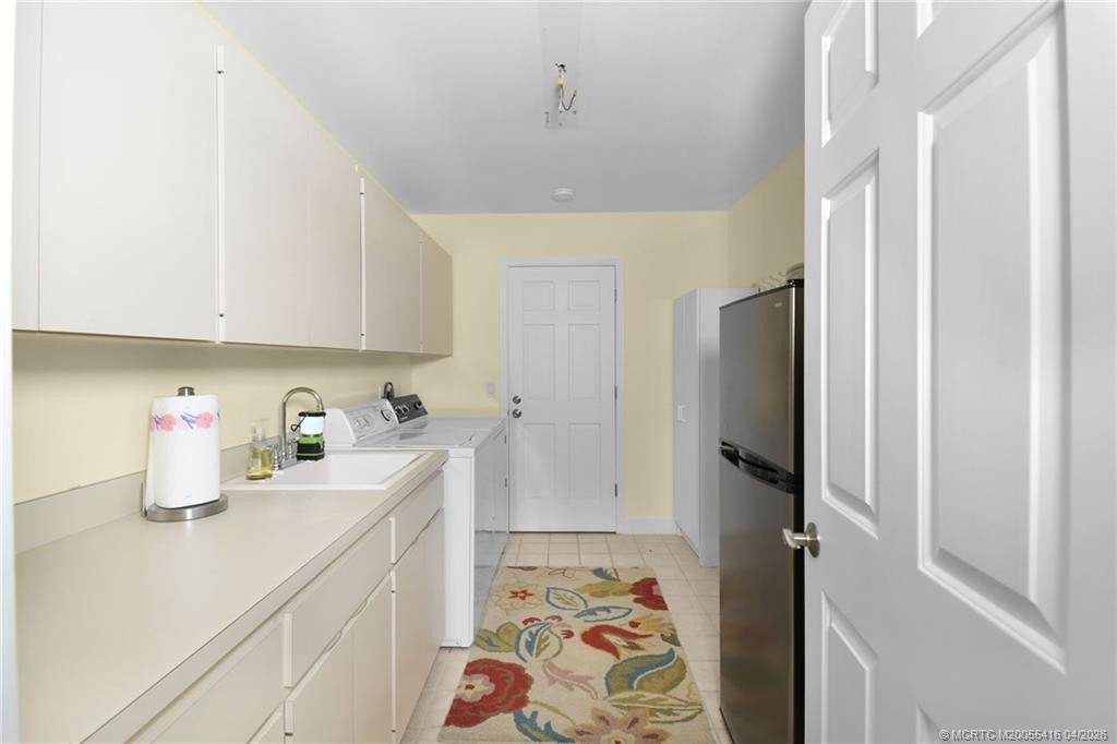 6111 Se Winged Foot Drive Property Photo 17