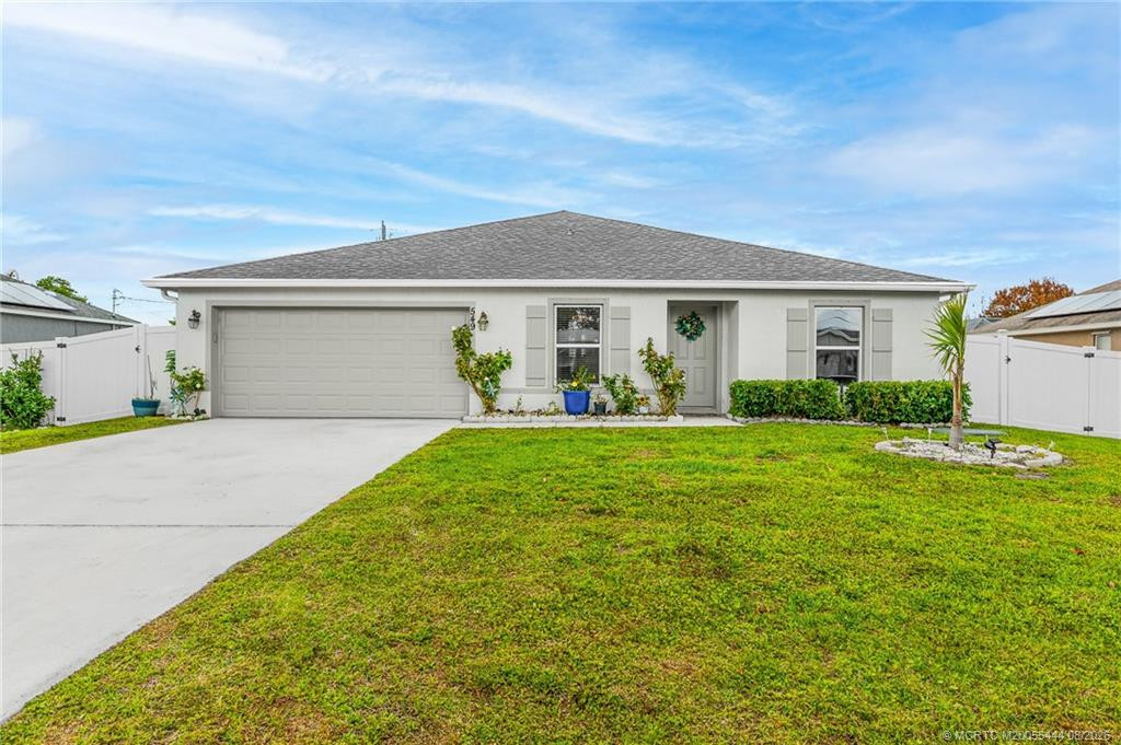 549 Sw Prado Avenue Property Photo 1