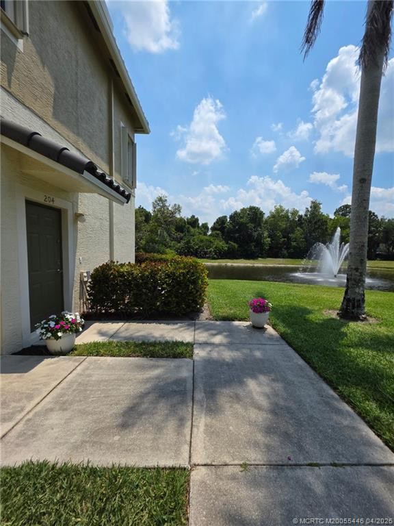 1560 SE Hampshire Way 204