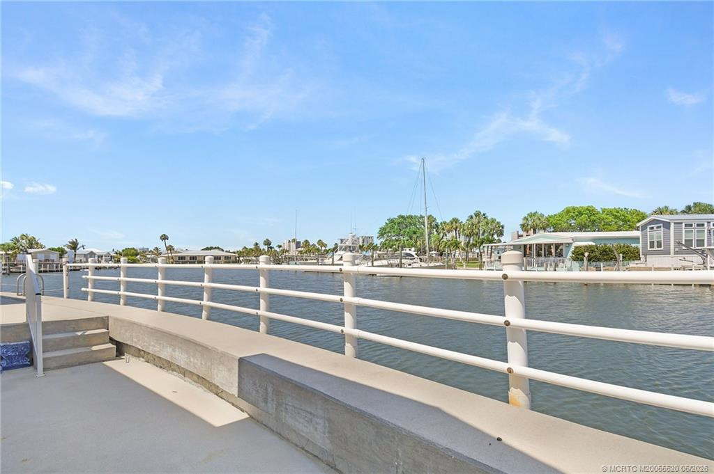 10701 S Ocean Drive 704 Property Photo 8