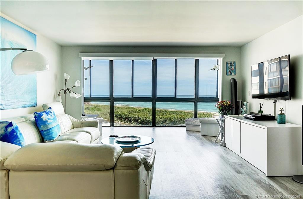 2375 Ne Ocean Boulevard 202 Property Photo 8