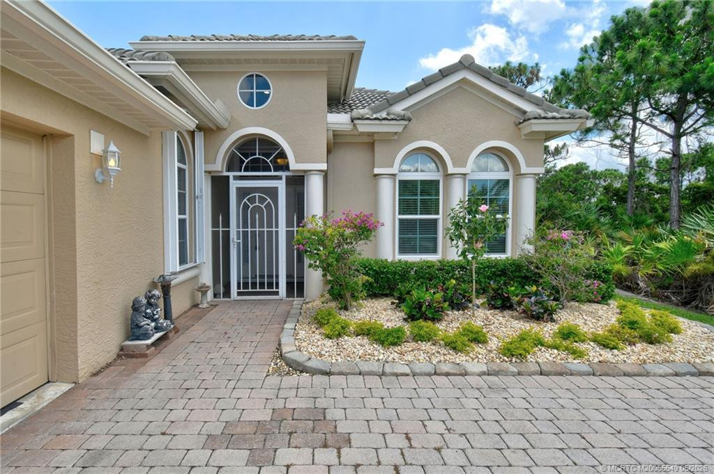 4615 Nw Wandering Oak Court Property Photo 10