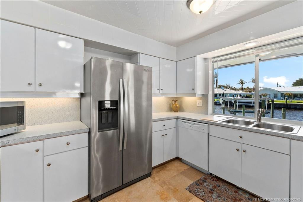 2086 Sw Gull Harbor Lane Property Photo 9