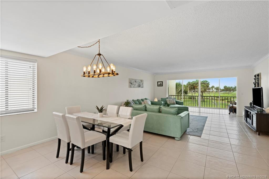 5558 Ne Gulfstream Way Property Photo 11