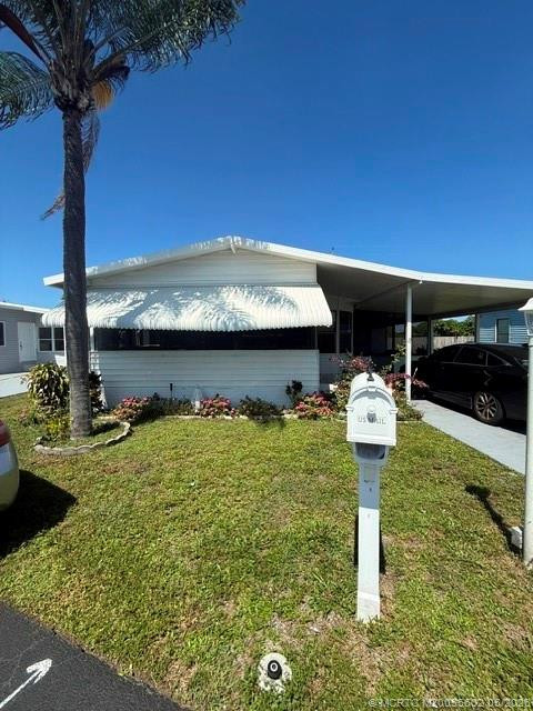 6078 Seashore Drive Property Photo 1