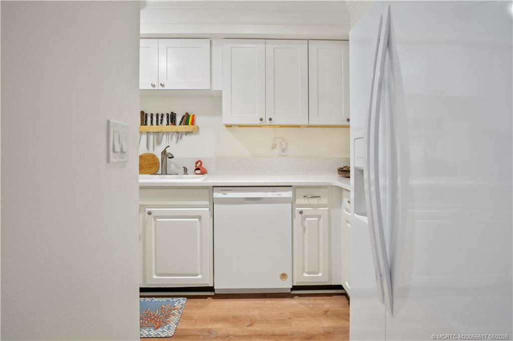 175 Se Saint Lucie Boulevard H-186 Property Photo 9