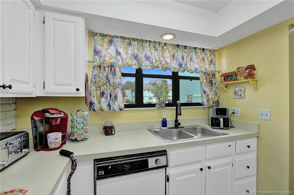 13513 S Indian River Drive Property Photo 23
