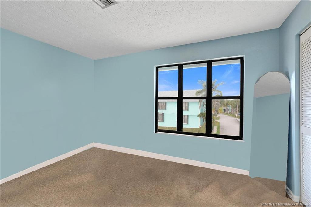 13513 S Indian River Drive Property Photo 26