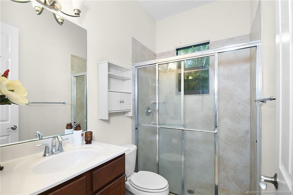 2276 Nw Diamond Creek Way Property Photo 25