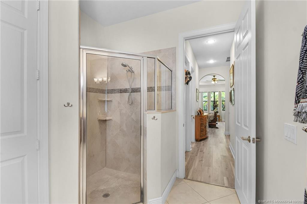 2276 Nw Diamond Creek Way Property Photo 35