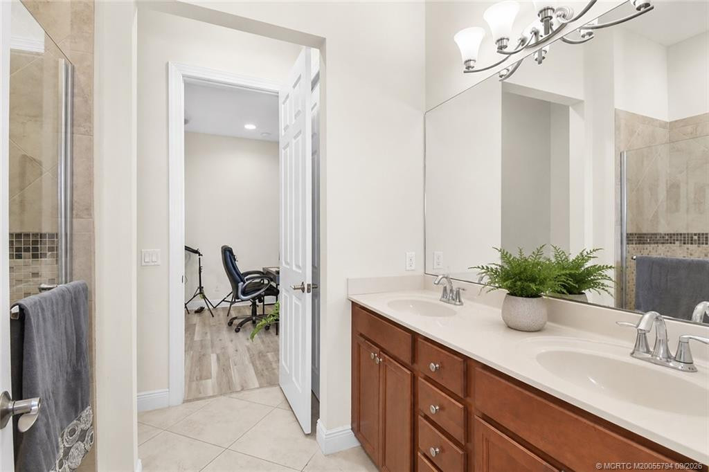 2276 Nw Diamond Creek Way Property Photo 41