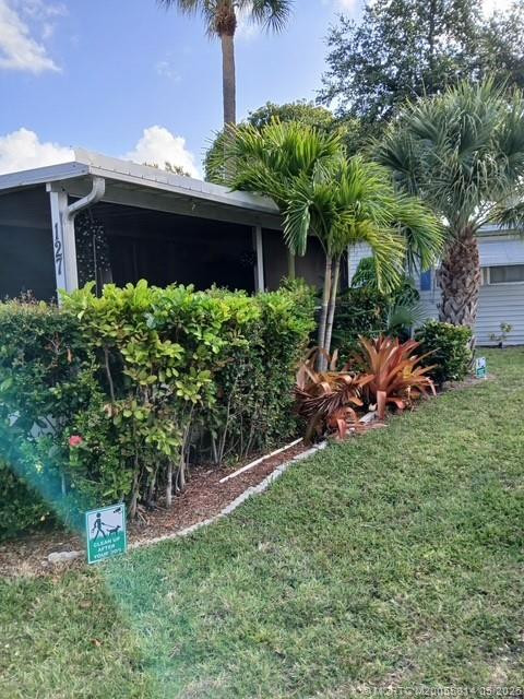 2555 Pga Boulevard 127 Property Photo 4