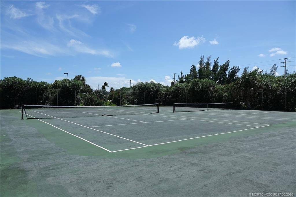 10200 S Ocean Drive 110 Property Photo 24