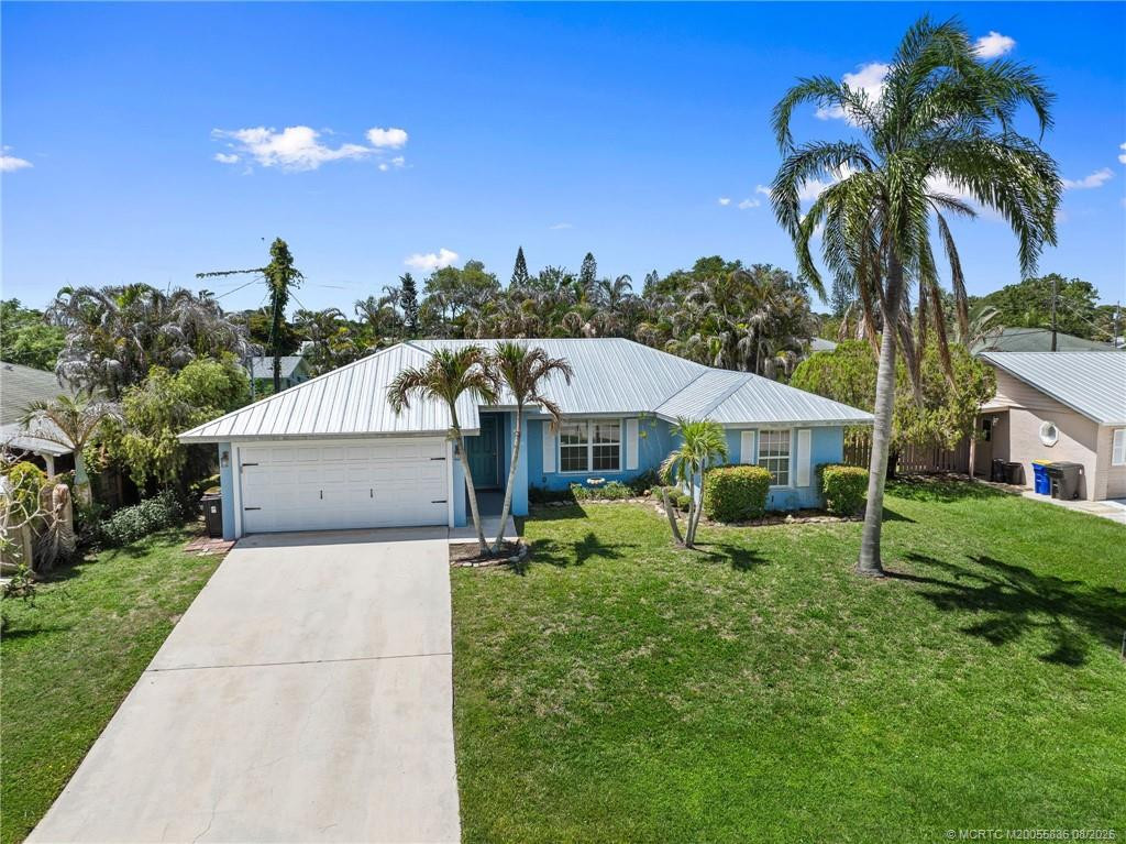 984 Nw 16th Place Property Photo 1
