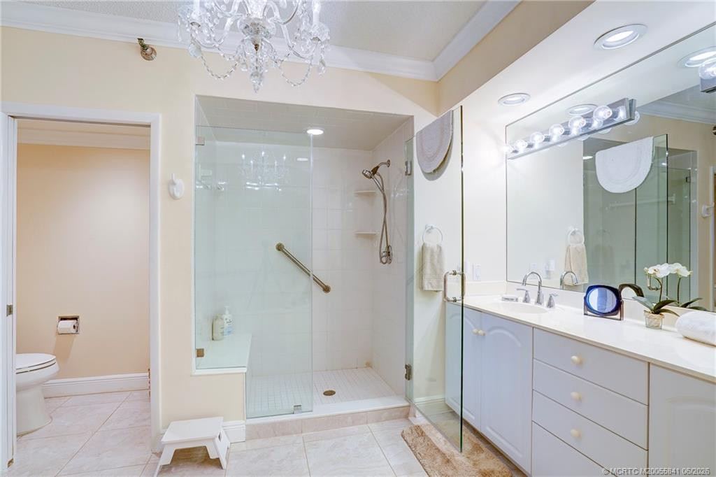 184 Ne Edgewater Drive 1001 Property Photo 47