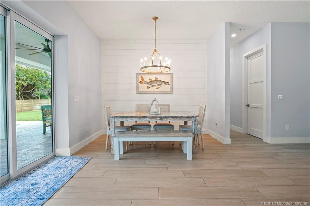 4255 79th Street Property Photo 12