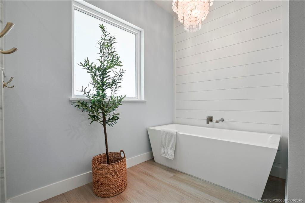 4255 79th Street Property Photo 15
