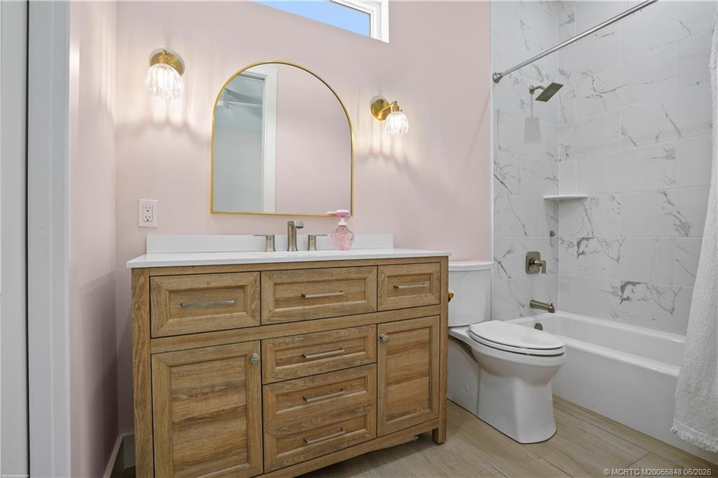 4255 79th Street Property Photo 17
