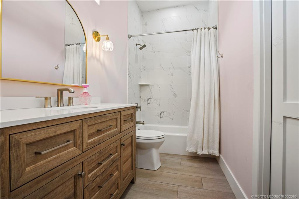 4255 79th Street Property Photo 18