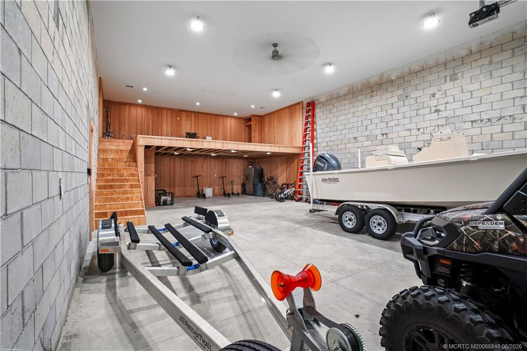 4255 79th Street Property Photo 28