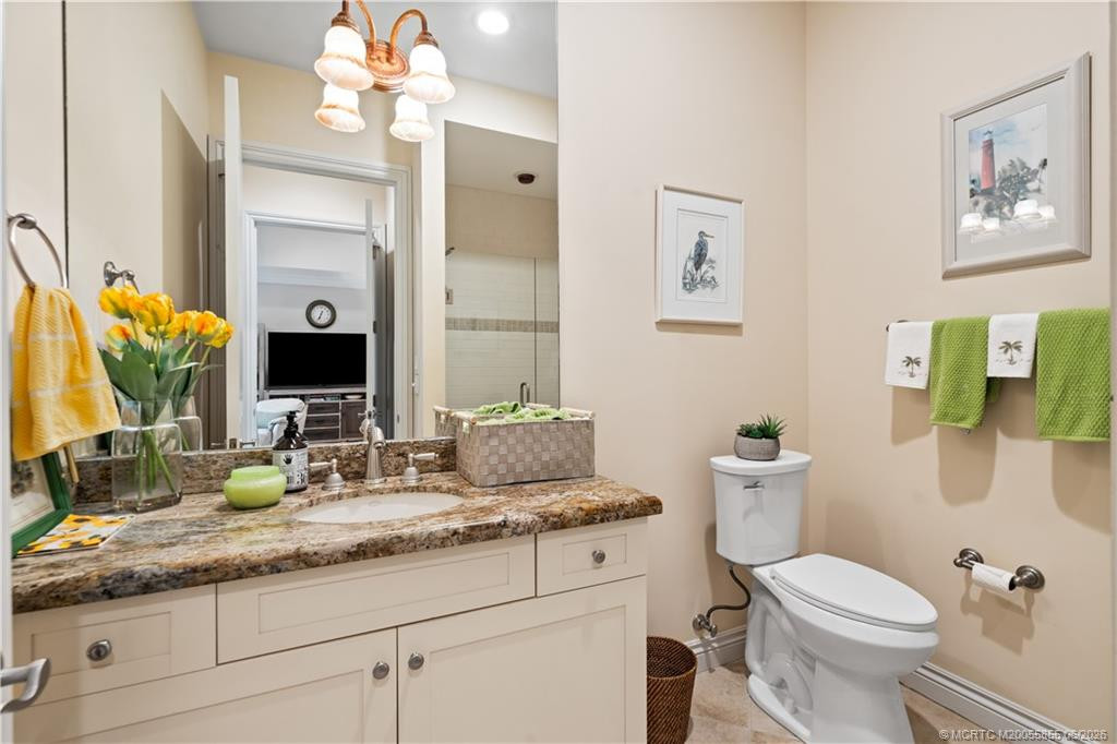 939 Se Willoughby Trace 4-5 Property Photo 24