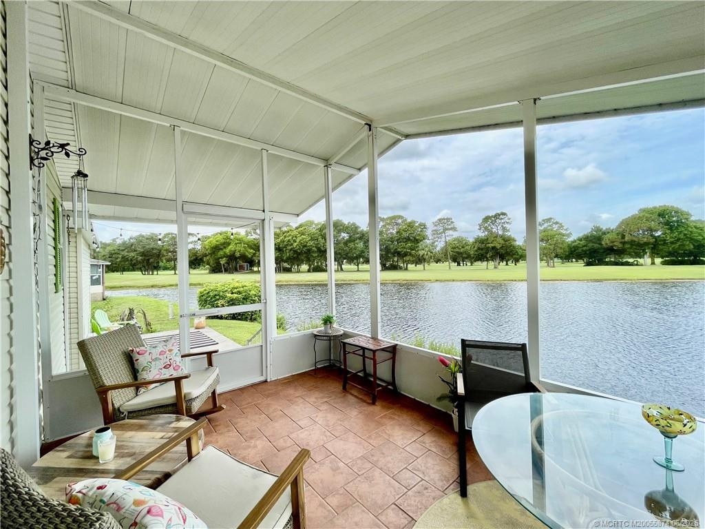 16206 Sw Indianwood Circle Property Photo 1