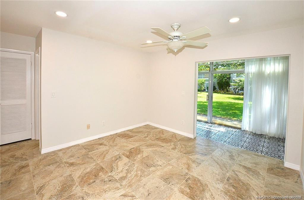 2929 Se Ocean Boulevard 141-2 Property Photo 4