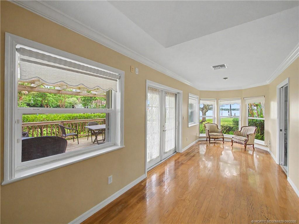 1910 Nw Cove Circle Property Photo 36