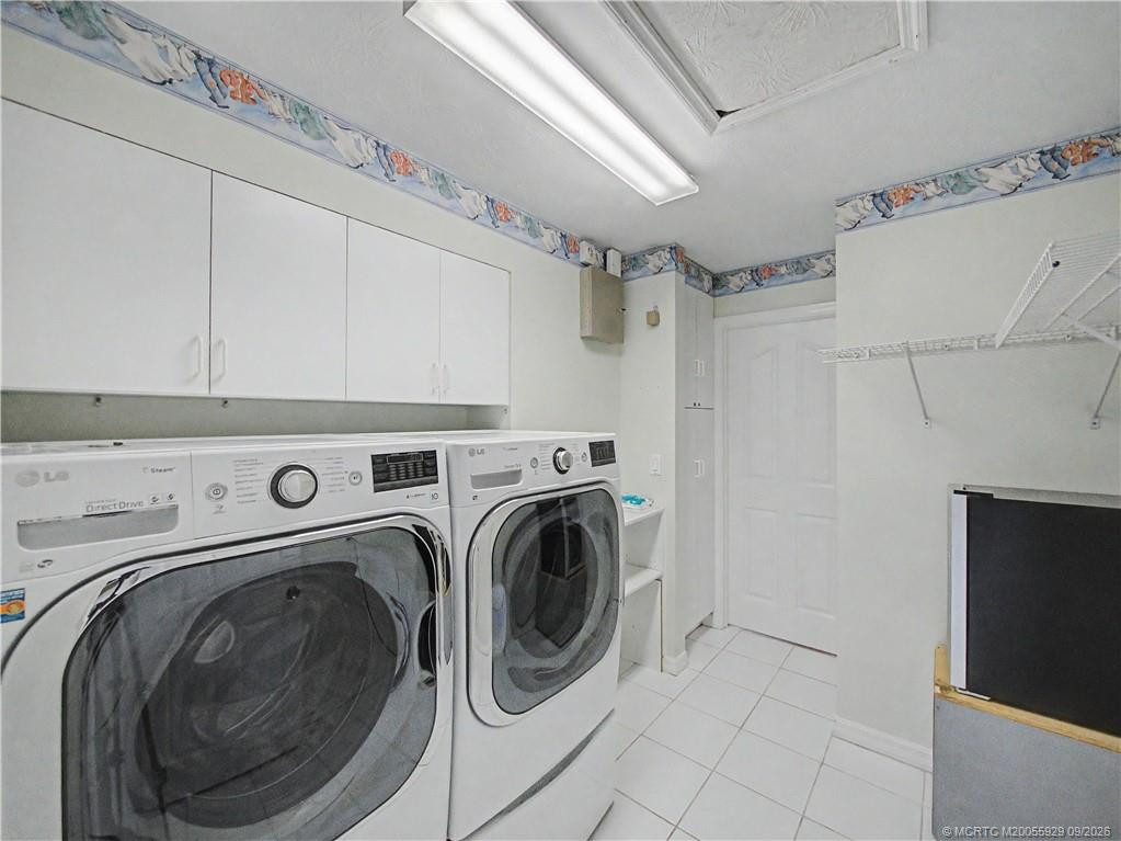 1910 Nw Cove Circle Property Photo 41