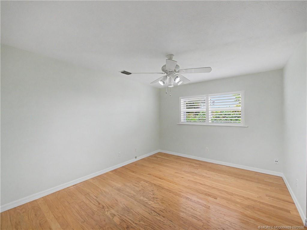 1910 Nw Cove Circle Property Photo 43