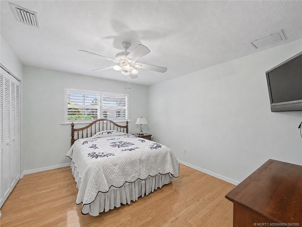 1910 Nw Cove Circle Property Photo 46