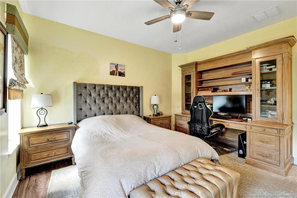 460 Ne Cornwall Avenue Property Photo 31