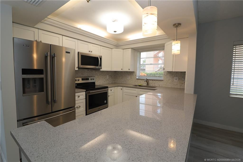 2950 Se Ocean Boulevard 112-101 Property Photo 14