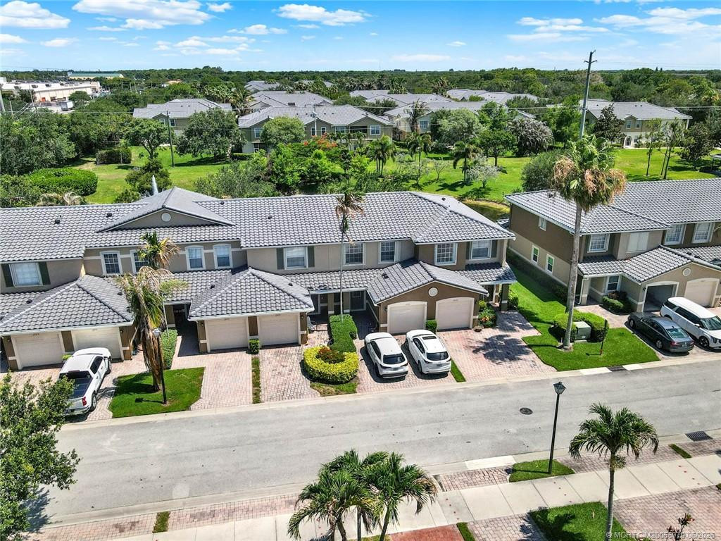 2977 Se Lexington Lakes Drive Property Photo 4