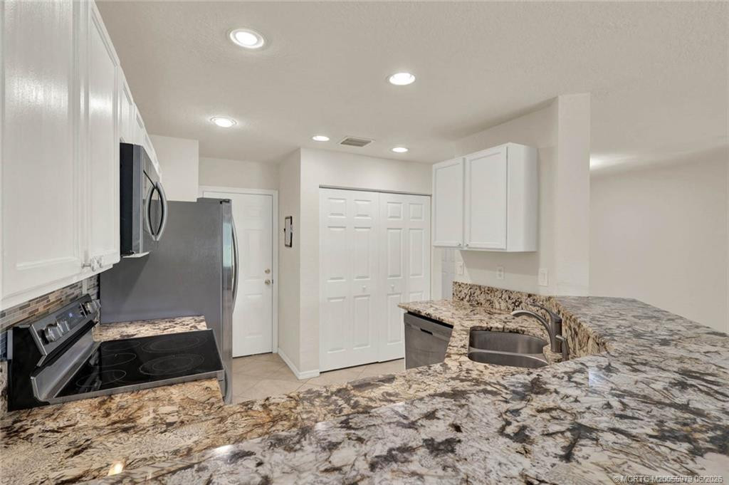 2977 Se Lexington Lakes Drive Property Photo 16