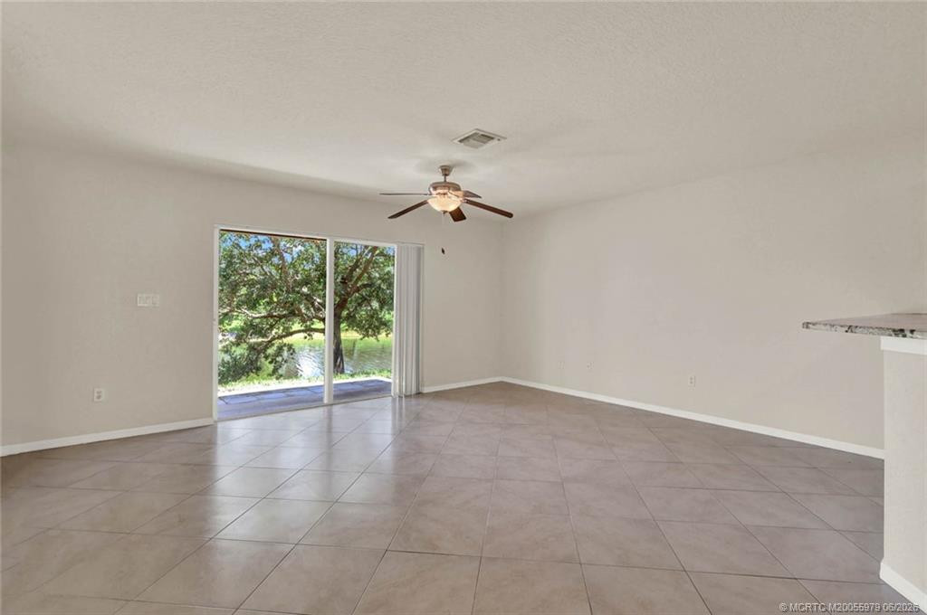 2977 Se Lexington Lakes Drive Property Photo 18