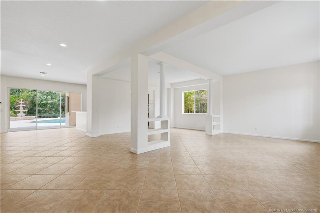 5044 Sw Saint Creek Drive Property Photo 14