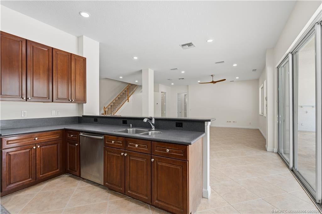 5044 Sw Saint Creek Drive Property Photo 32