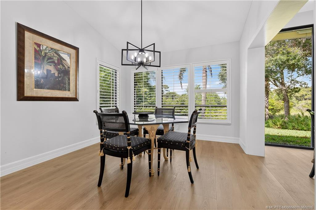 2025 Nw Laurel Oak Lane Property Photo 15