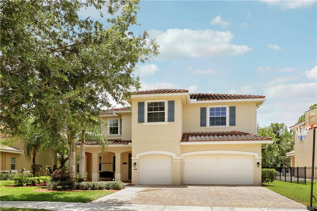 5413 Sw Honeysuckle Court Property Photo 1
