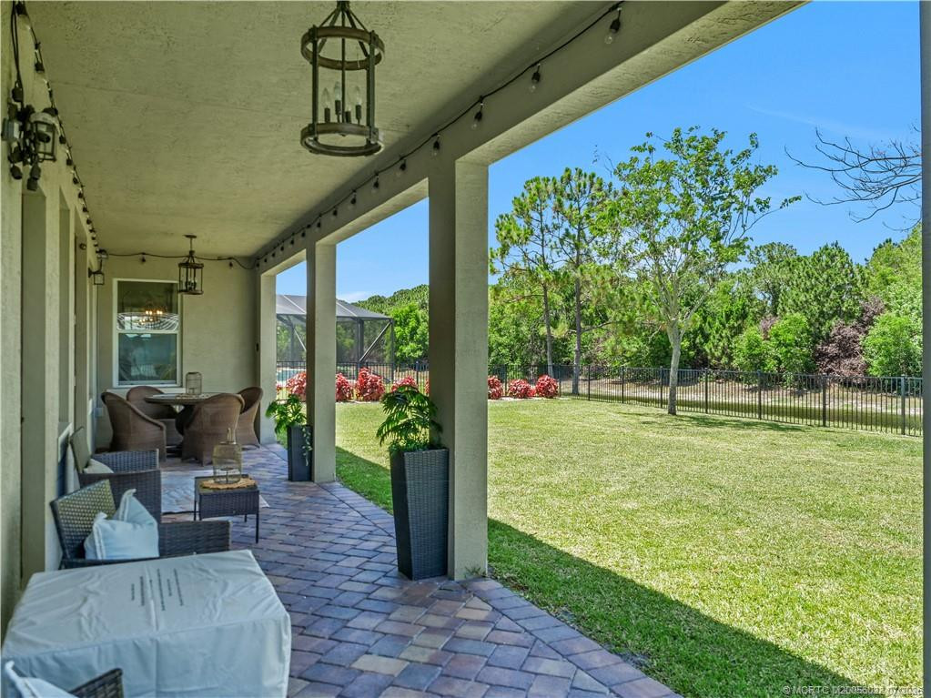 697 Sw Sun Circle Property Photo 28