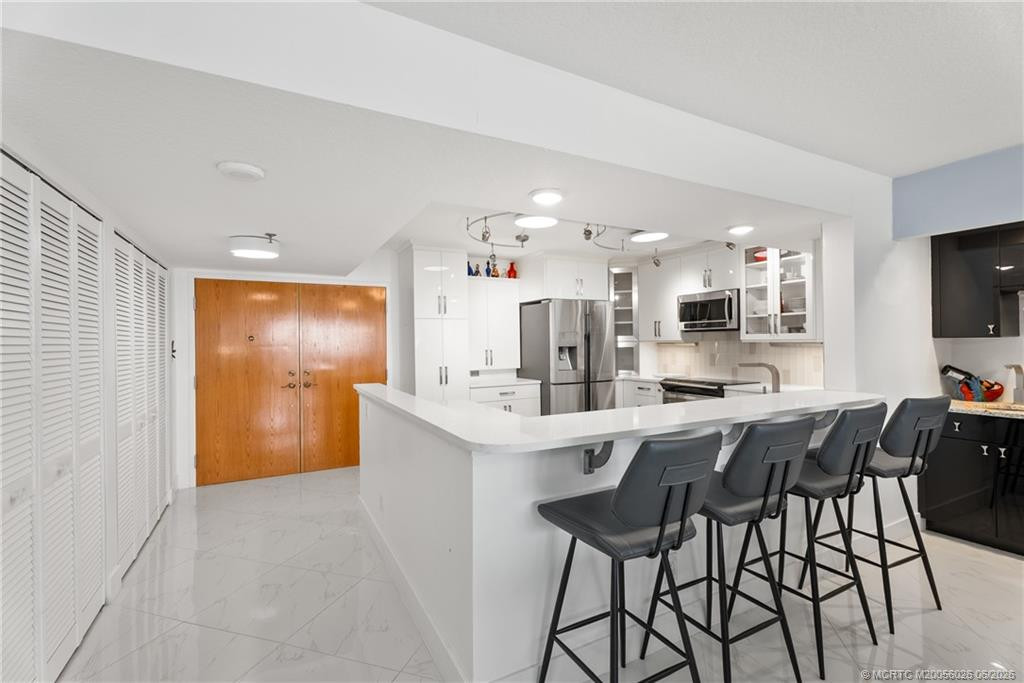 9960 S Ocean Drive 302 Property Photo 5