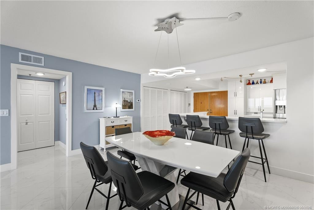 9960 S Ocean Drive 302 Property Photo 9