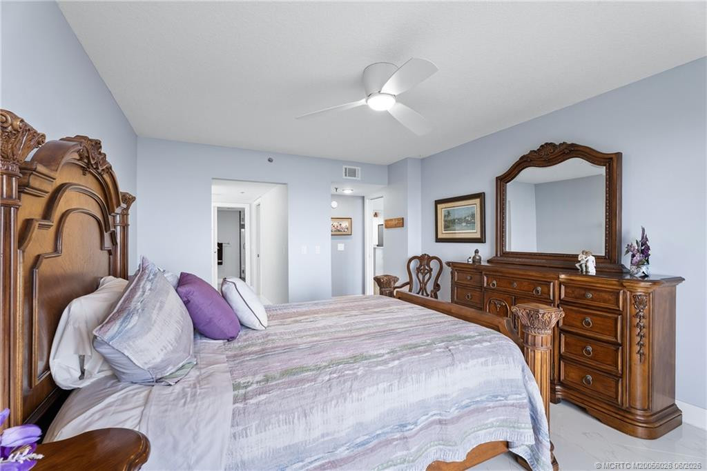 9960 S Ocean Drive 302 Property Photo 17