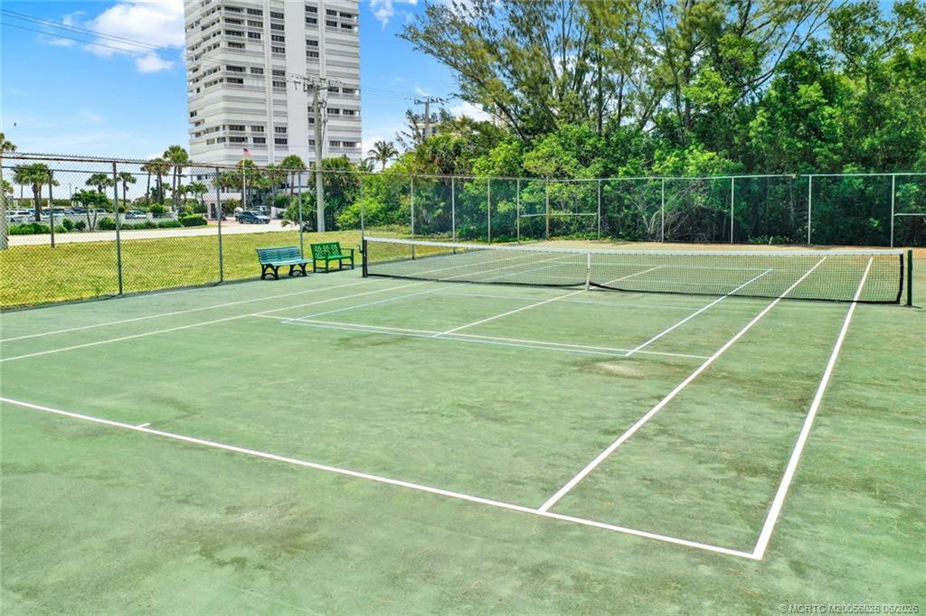 9960 S Ocean Drive 302 Property Photo 44