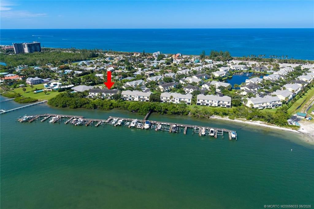 1004 Mariner Bay Boulevard Property Photo 1