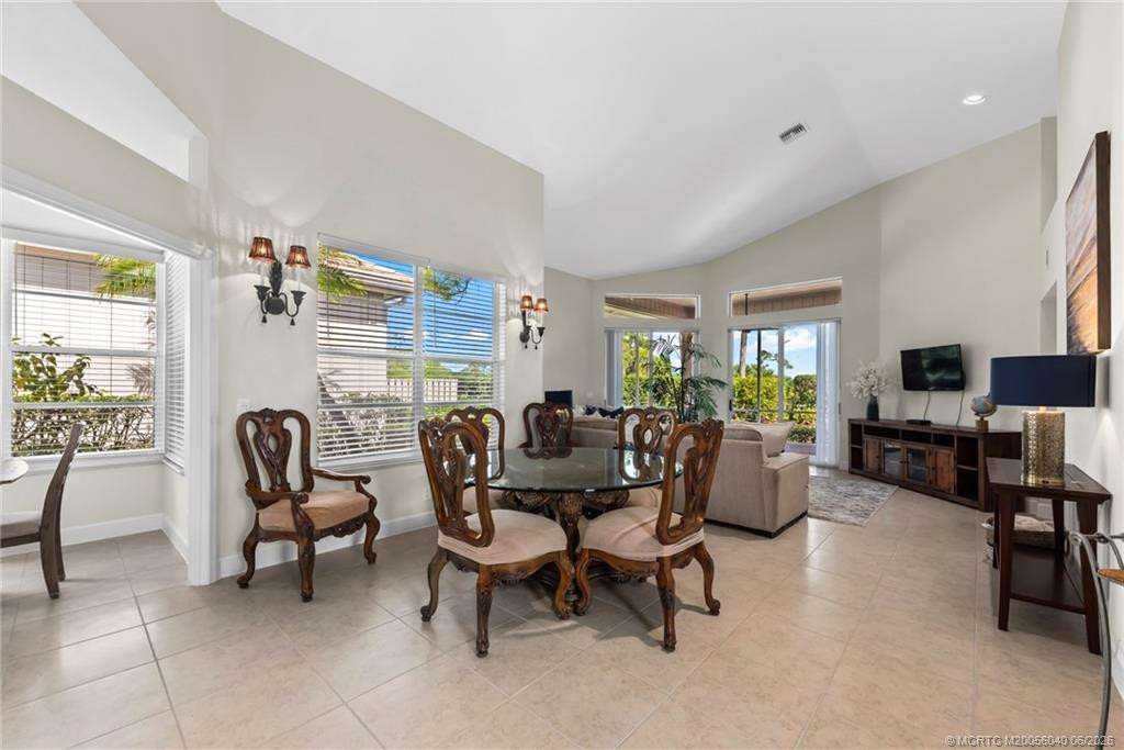 2255 Nw Seagrass Drive Property Photo 3