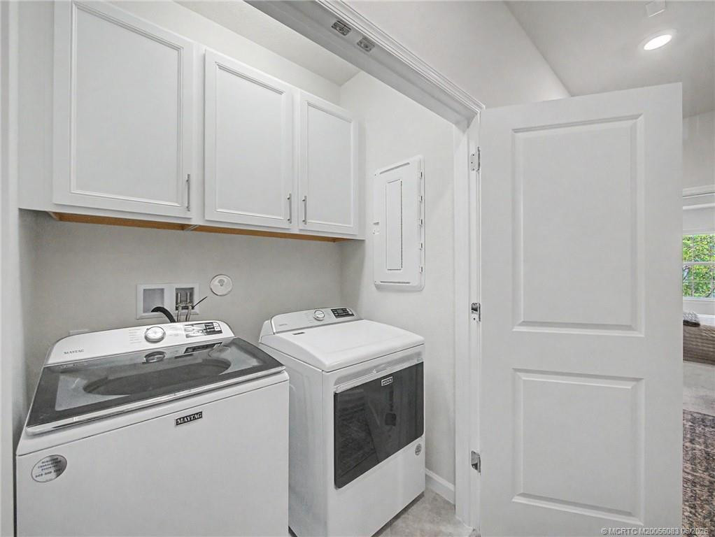 1855 Se Tarni Way Property Photo 21