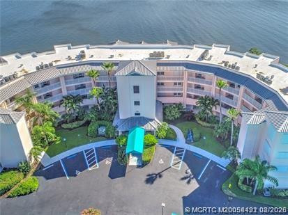 5750 Ne Island Cove Way 3203 Property Photo 2